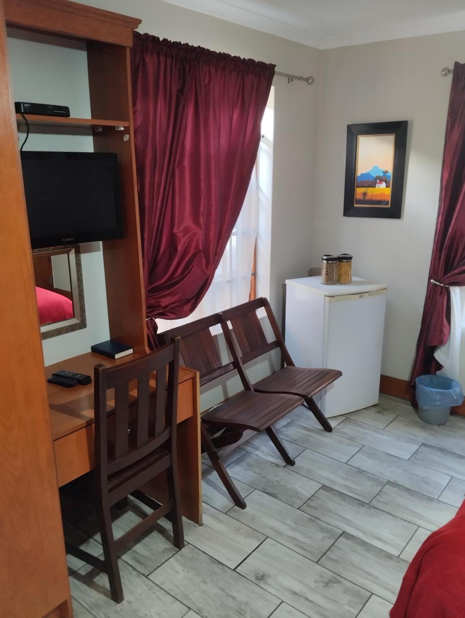 The Olde House Apartment